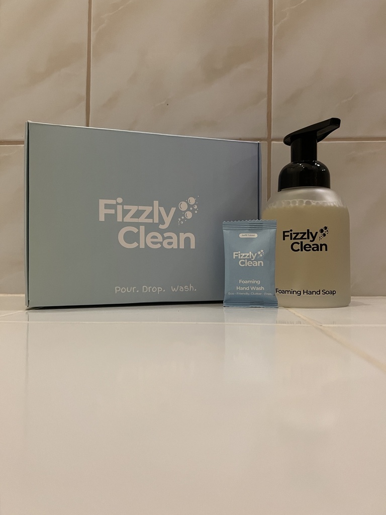 Foaming hand soap tablet starter kit