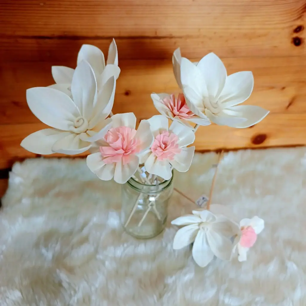 Reed stick, flower design for oil diffuser