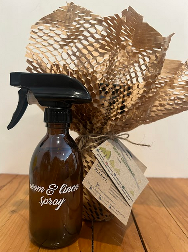 Room and linen spray gift set