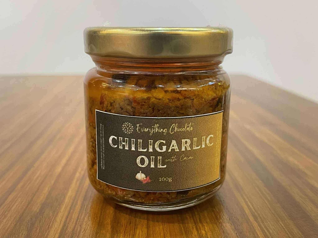 Chili oil with cacao powder, bottled 100 g