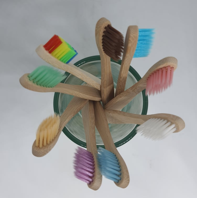 Toothbrush, bamboo (unbranded)